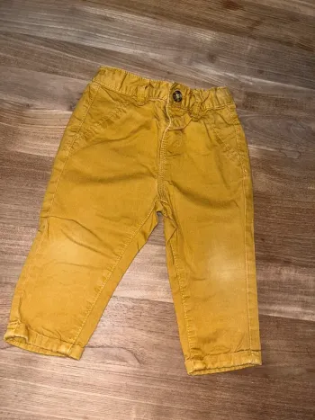 Pantalon chino Kiabi 12 mois