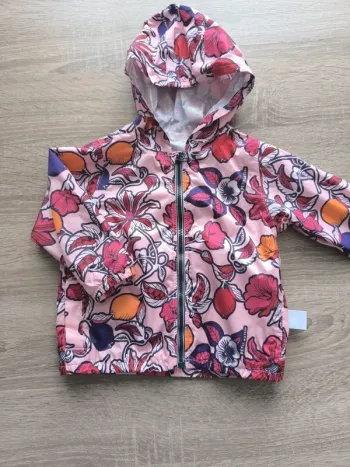 Coupe vent fleuri petit bateau 12 mois
