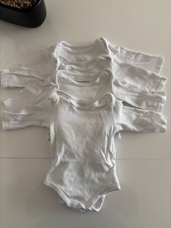 Bodies bébé ( mixte ) 