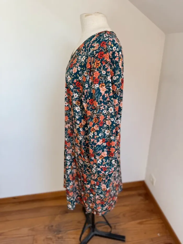 Superbe robe fleurie fluide neuve Christy 🌸 T4 46 - photo numéro 5