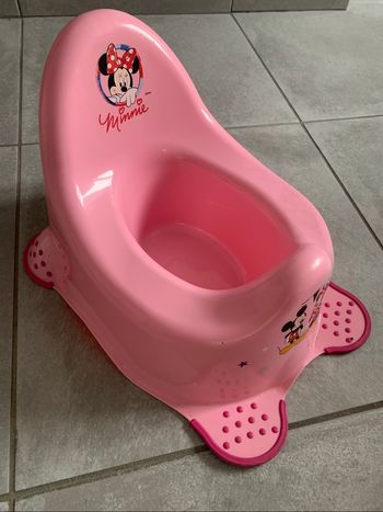 Joli pot Minnie en très bon état