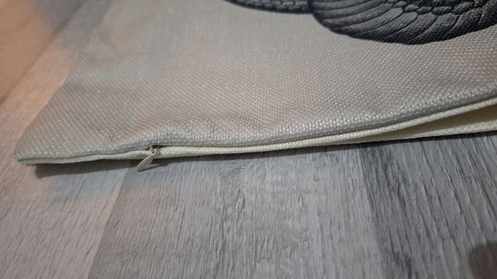 Housse de coussin 45x45 cms neuf - photo numéro 3