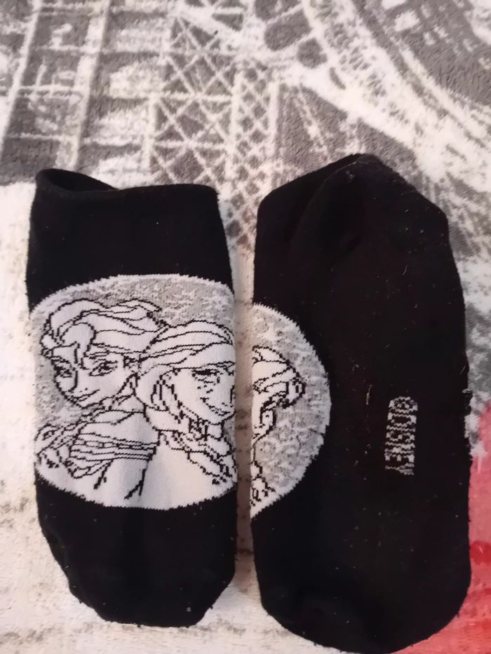 Lot de 4 paires de chaussettes en taille 27/30 - photo numéro 5