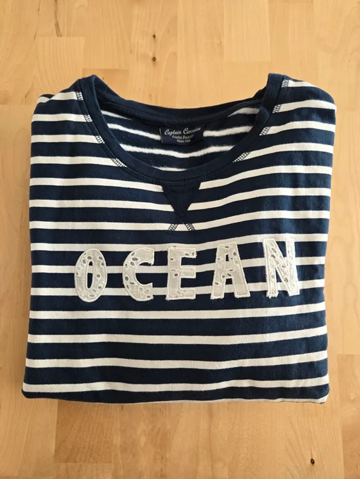 Pull Captain Corsaire