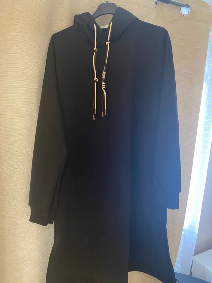 Robe femme avec capuche - photo numéro 4