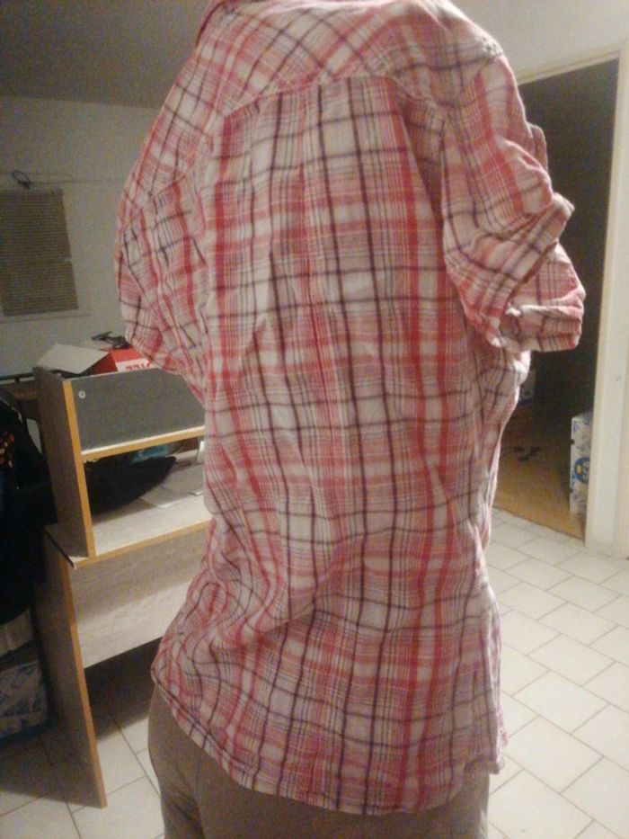 Chemise taille 40 - photo numéro 2