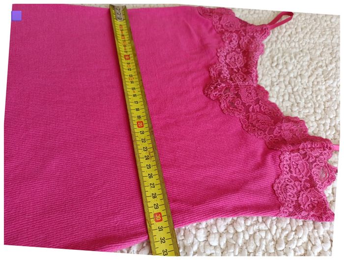 Caraco fuchsia dentelle fine – Taille S sexy vintage mignon cute - photo numéro 7