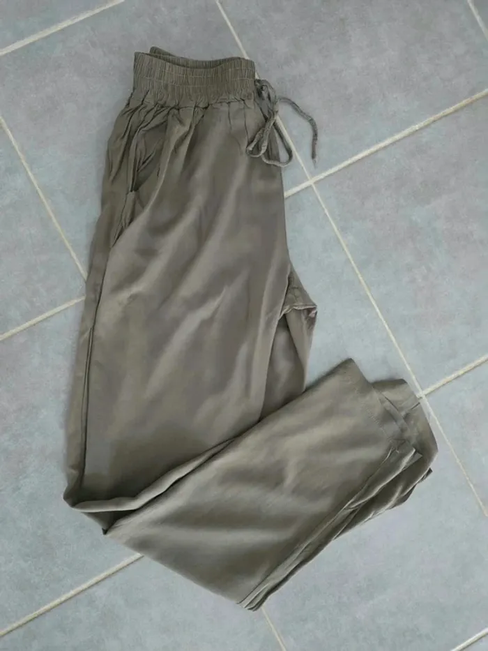 Pantalon fluide kaki - photo numéro 2