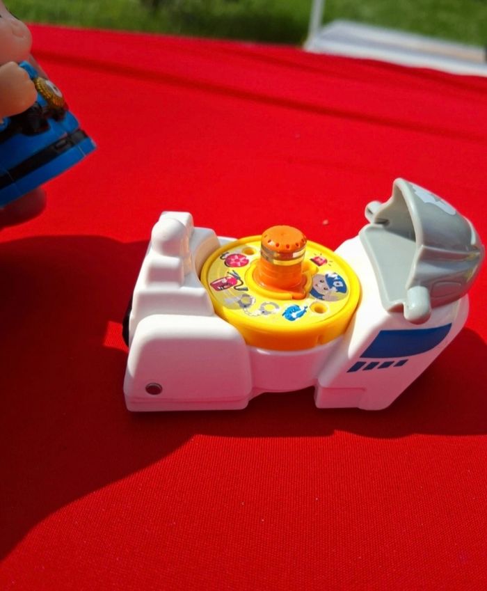 Tutut bolide olivier le policier - photo numéro 3