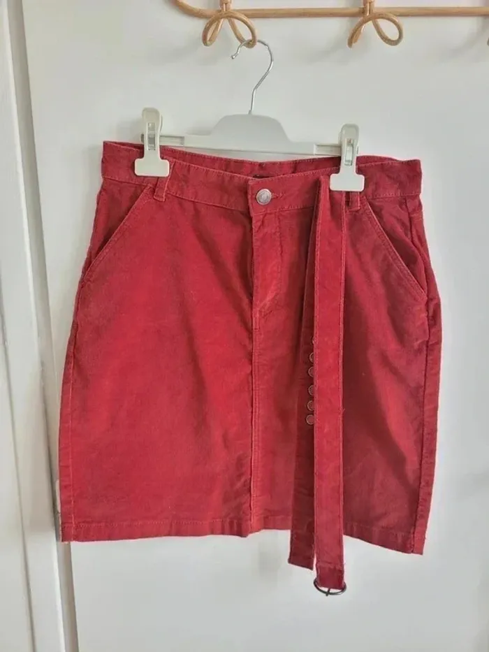 Jupe velours rouge taille 36 In Extenso Très bon état