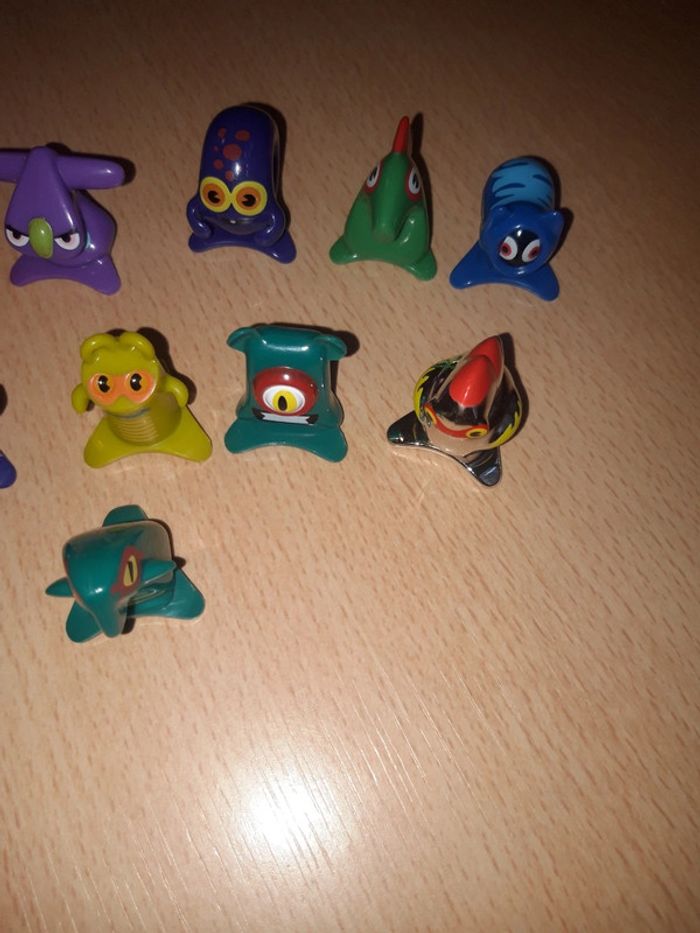 12 figurines Star monsters - photo numéro 4