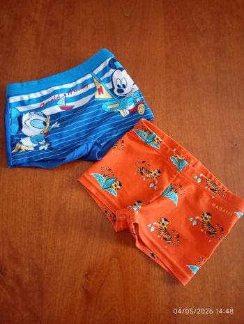 Lot de 2 maillots de bain 12 mois 