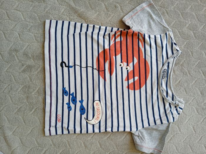 T-shirt  24 mois