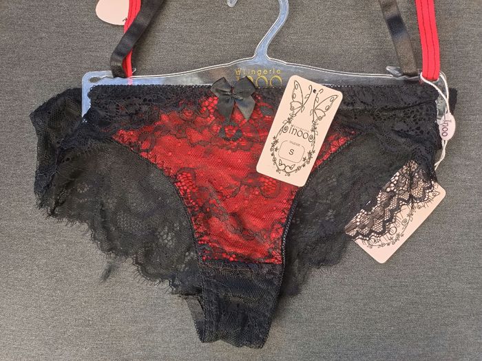 Ensemble lingerie - photo numéro 3