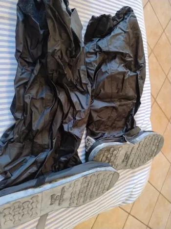 Copriscarpe moto