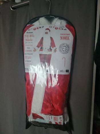 Costume