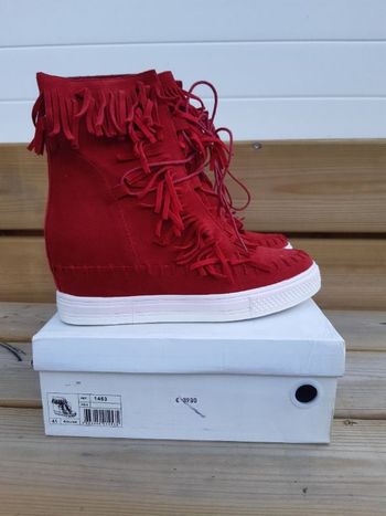 Chaussures neuves 41