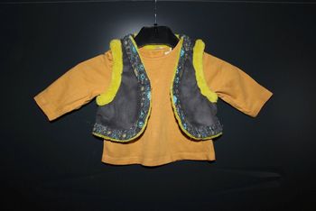 T-shirt manches longues + gilet boléro taille 3 mois 59-60 cm
