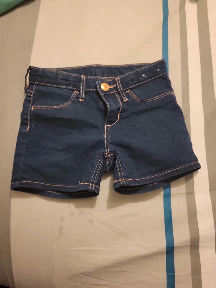 Short en jean H&M - photo numéro 2