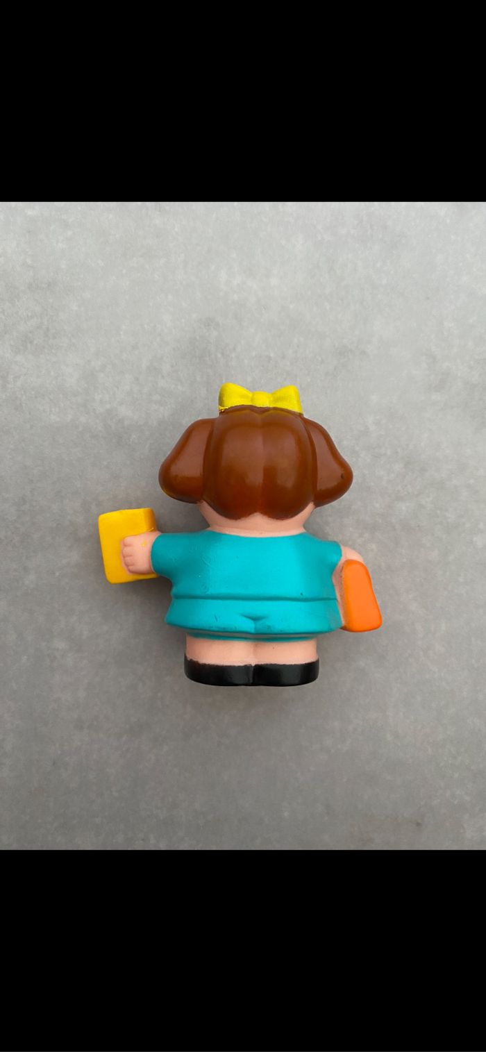 Figurine vintage Écolière - photo numéro 2