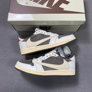 Air Jordan 1 Low Travis Scott Reverse Mocha - t’aille : 40 - état : neuve