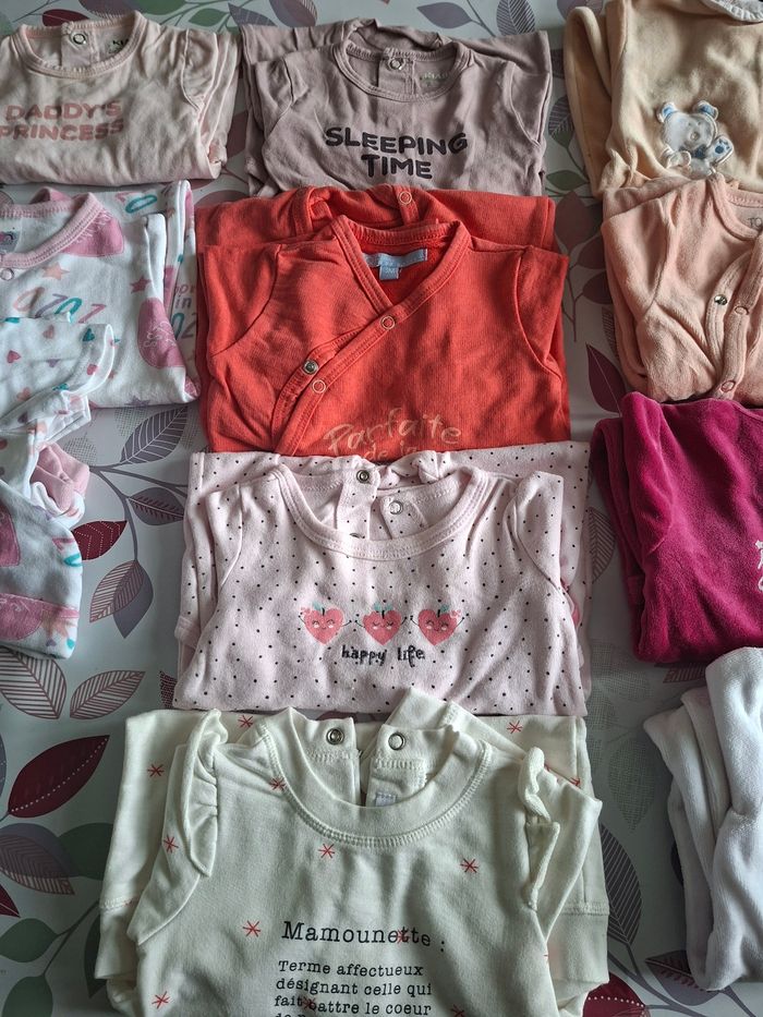 Lot pyjama - photo numéro 3