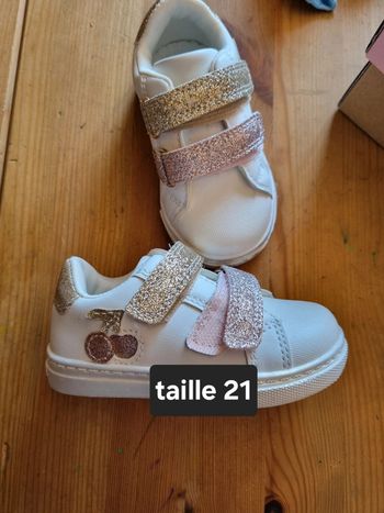 Basket bébé fille taille 21