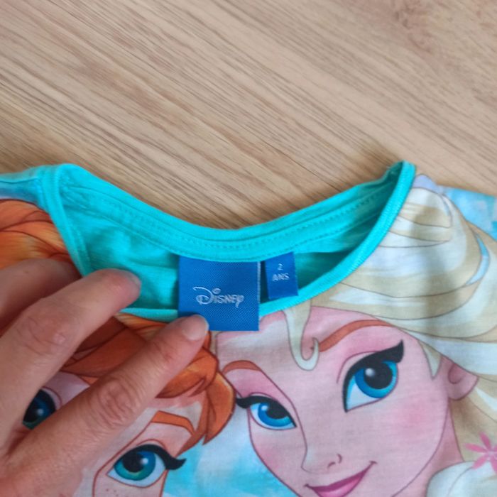 Tee shirt court - photo numéro 2