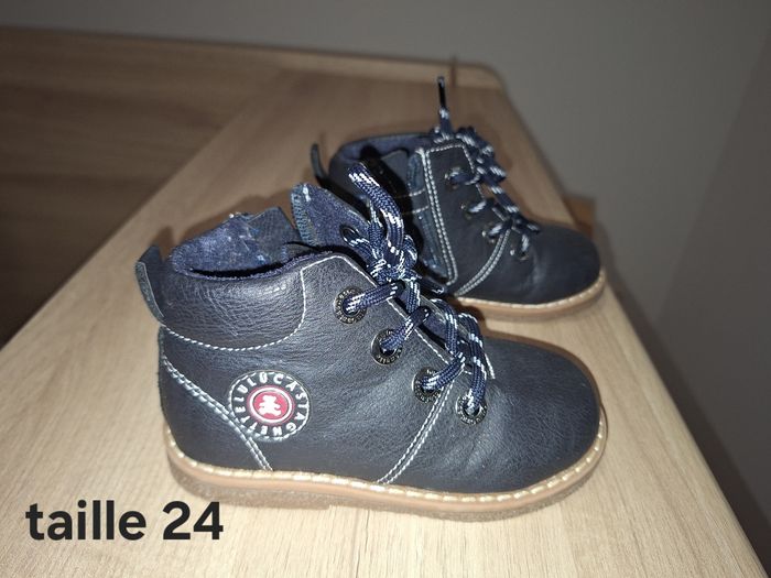 Lot chaussures taille 24
