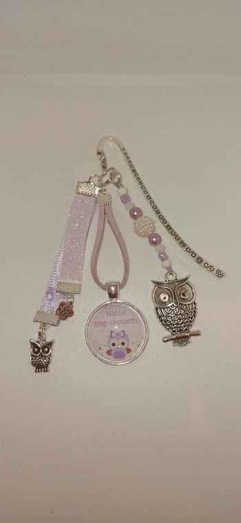 Cadeau Nièce, bijoux de sac ou marque page " Nièce trop chouette "