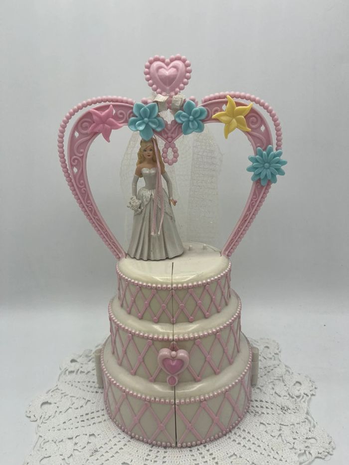 Coffre à bijoux Gâteau de mariage barbie 2006