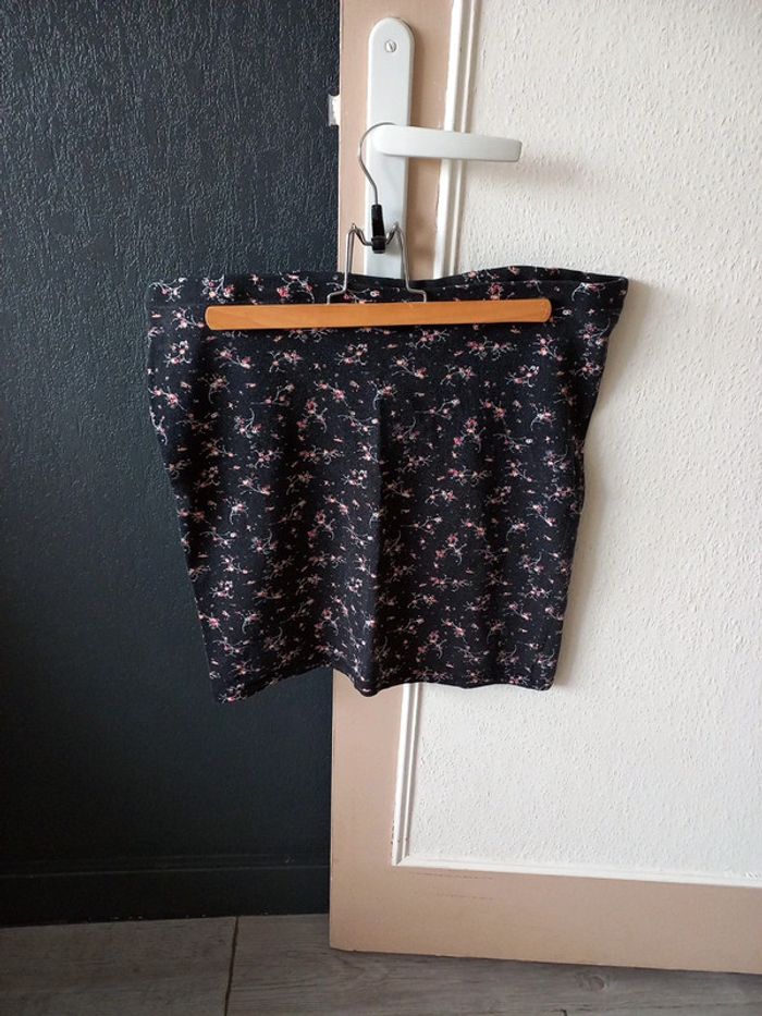 Jupe droite motif fleurs