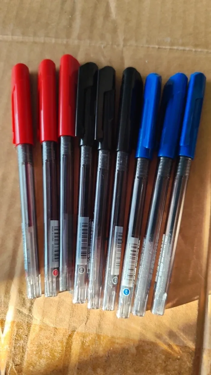 Lot de stylos - photo numéro 2
