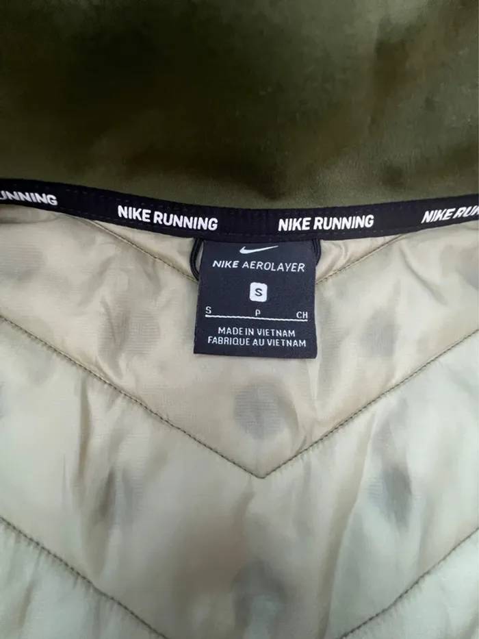 Veste sans manche Nike running taille S - photo numéro 7