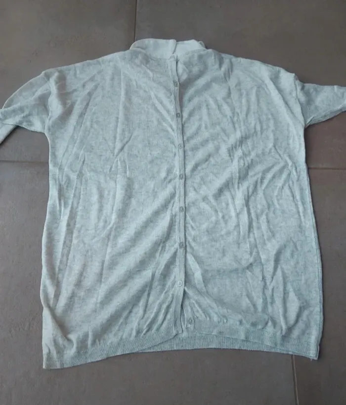 Pull léger taille 42 - photo numéro 3