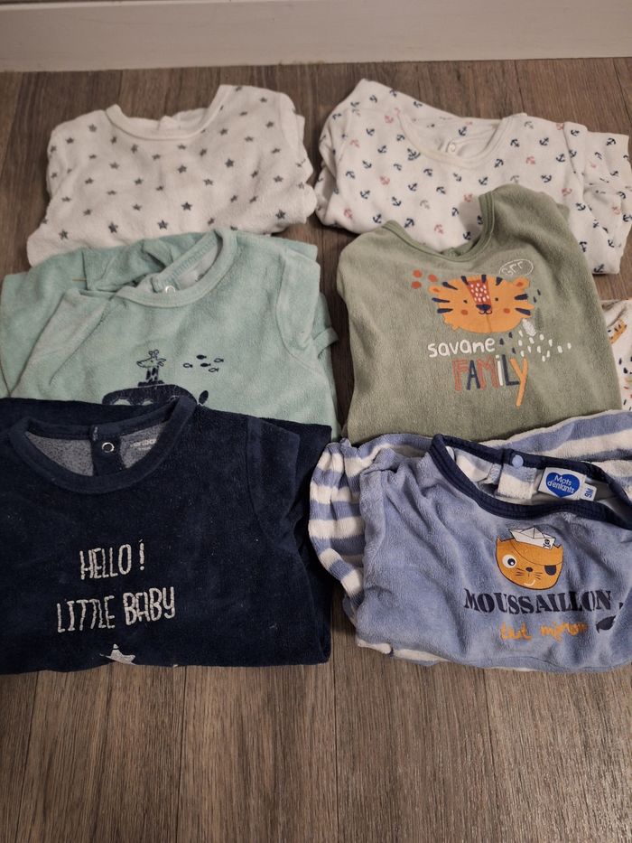 Lot vetements 9 mois - photo numéro 2