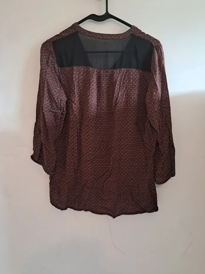 Tee-shirt taille M - photo numéro 2