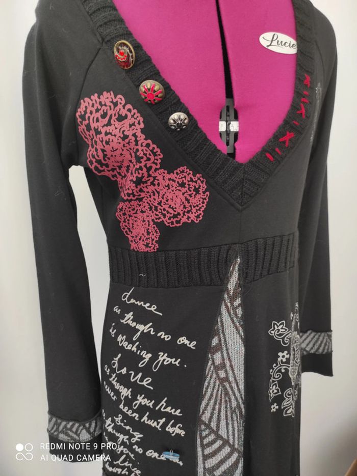 robe originale tL comme neuve