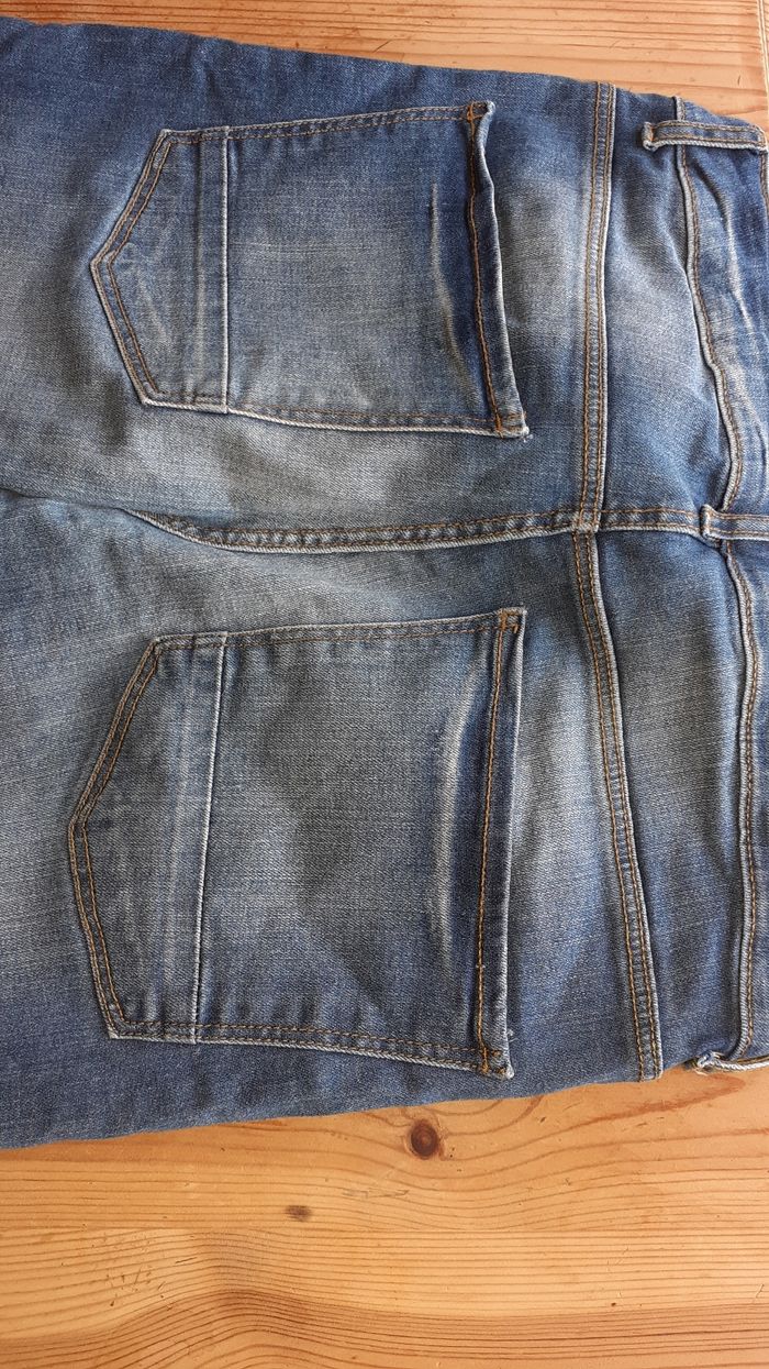 Jean - photo numéro 3