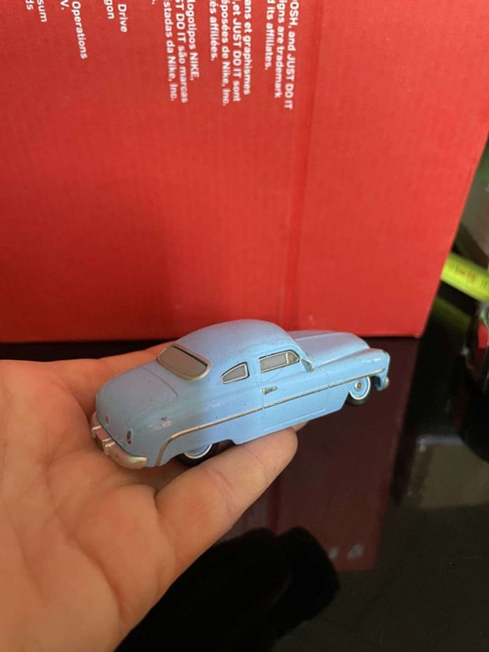 Voiture Cars Milton Calypeer Yeux Lenticulaire Disney Pixar - photo numéro 5