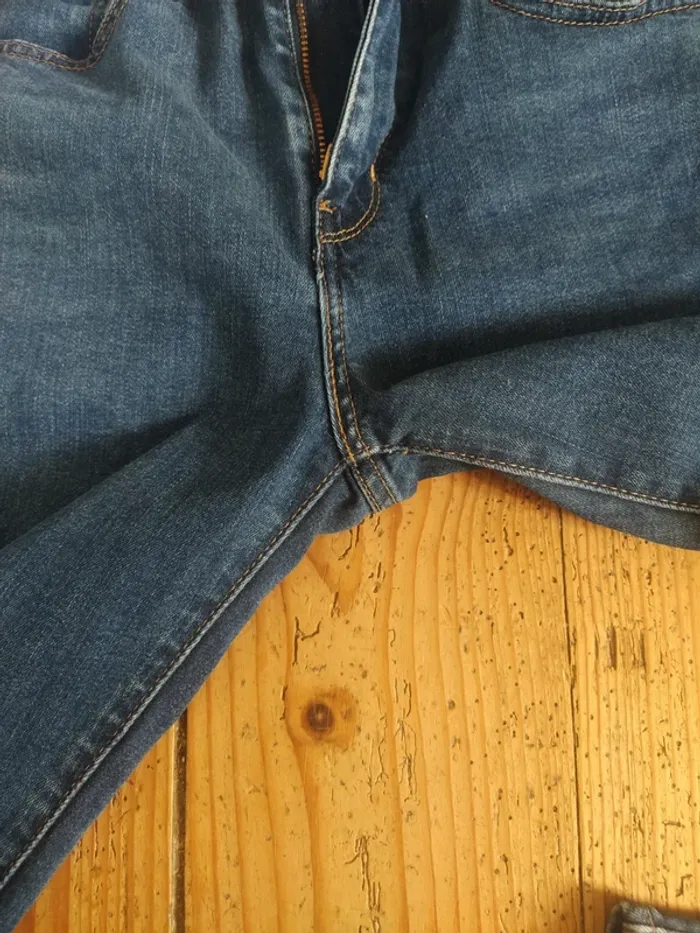 Jean Levi's bootcut 725 - photo numéro 5