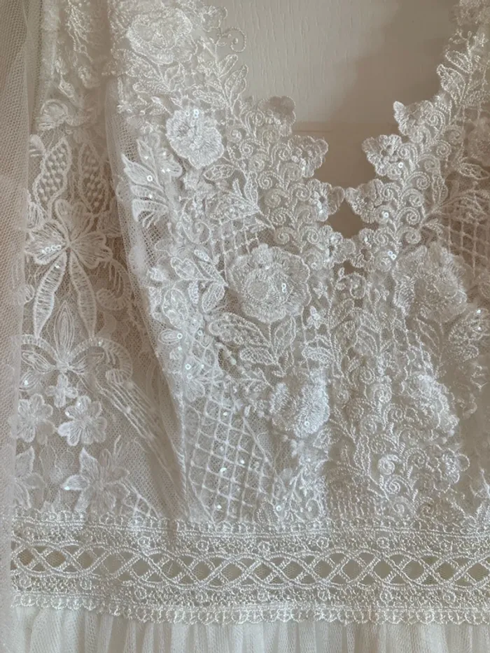Magnifique robe de mariée Debora de chez Bianco Evento taille 38 - photo numéro 15