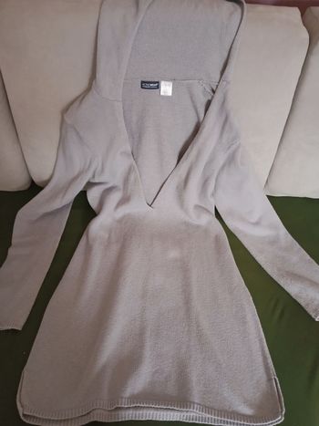 Robe pull à capuche 42/44