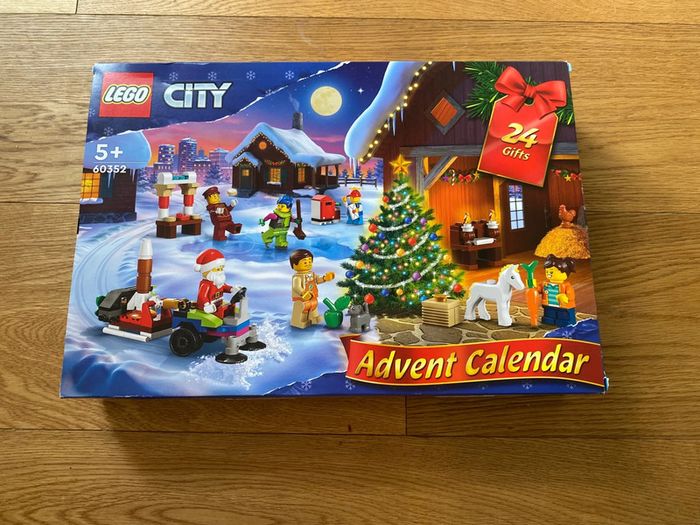 Lego 60352