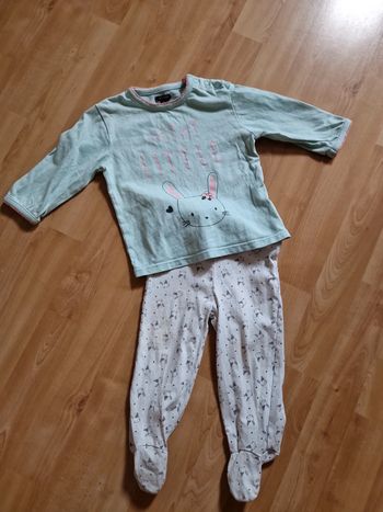 Pyjamas 12 mois