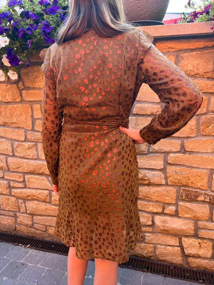 Robe verte et or - photo numéro 3