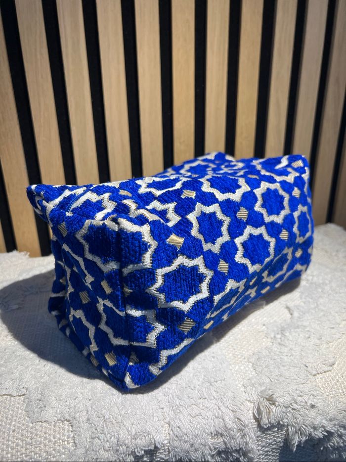 Trousse de toilette ou autres - photo numéro 2