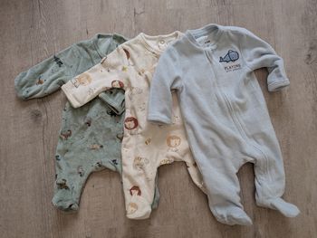 3 pyjamas velours