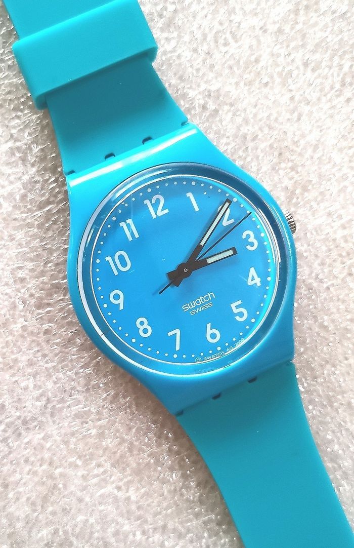 Montre SWATCH Collecteur "Rise Up" - photo numéro 1
