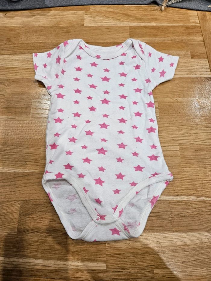 Lot de bodies 6 mois - photo numéro 5